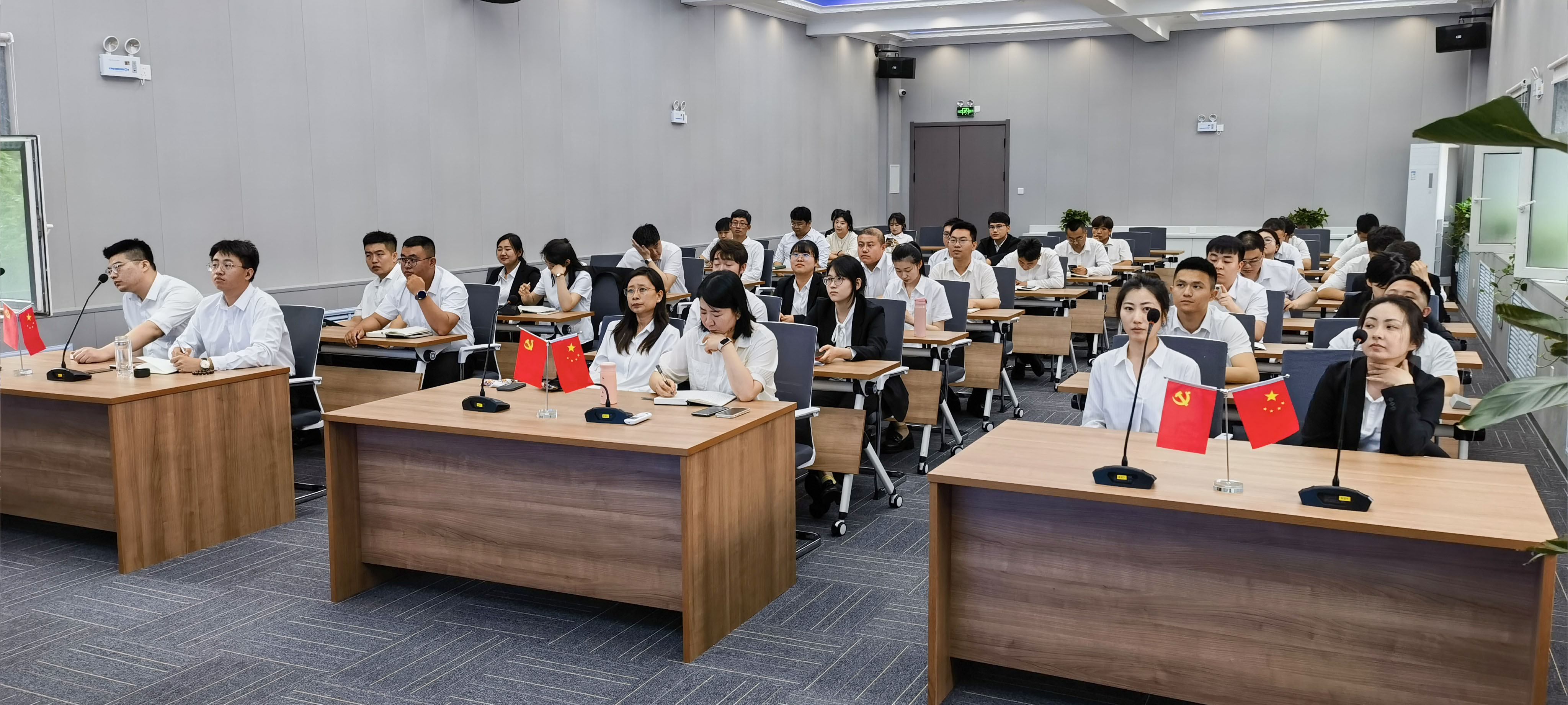 发布.jpg