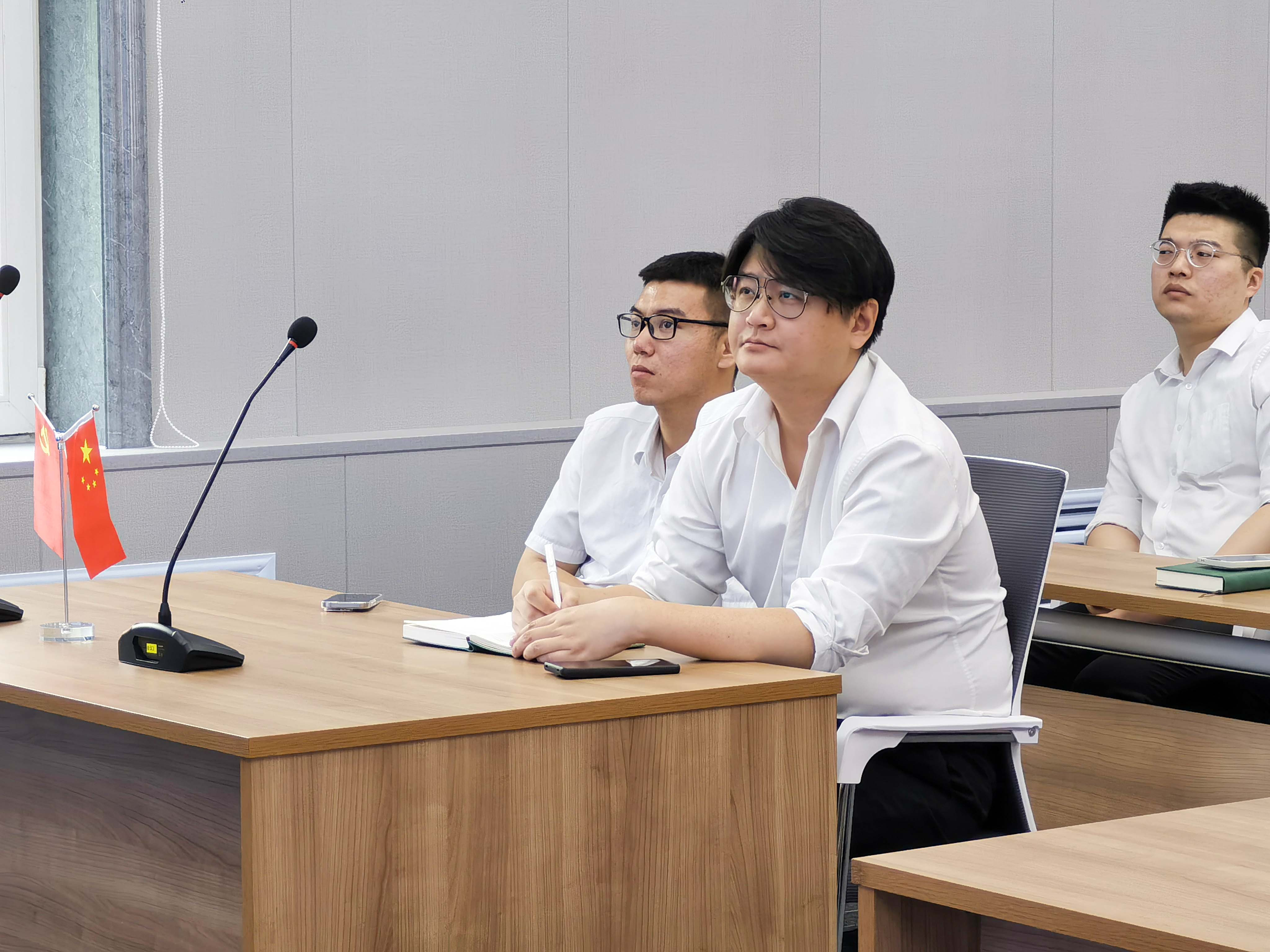 发布.jpg